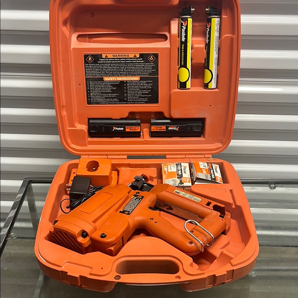 Paslode Orange Nail Gun Kit